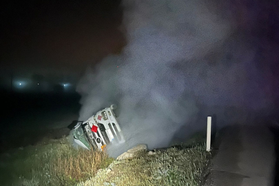LPG Yüklü Tankerin Devrilmesiyle Yol Ulaşıma Kapatıldı