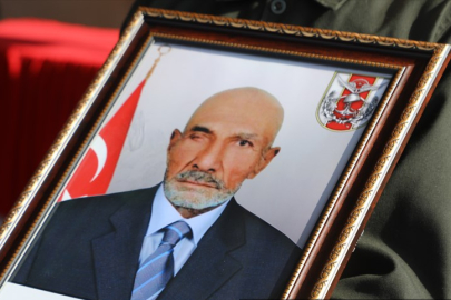 84 Yaşındaki Gazi Kalbine Yenik Düştü