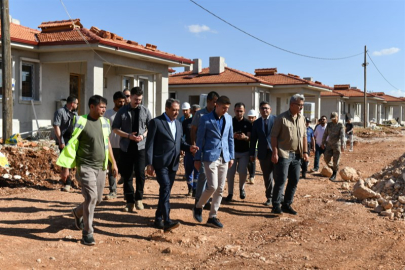 Vali Hasan Şıldak, Deprem Konutlarını İnceledi