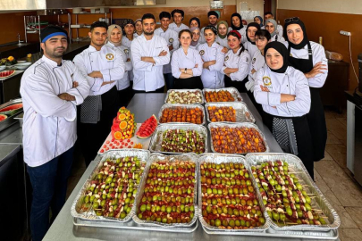 Halfeti'de Meyve Yemekleri Festivali Düzenlendi