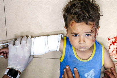 Filistin’de Bebek, Genç, Yaşlı Denmeden Ölümler Sürüyor