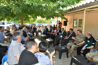 Vali Hasan Şıldak, Hilvan'da Vatandaşlarla Buluştu