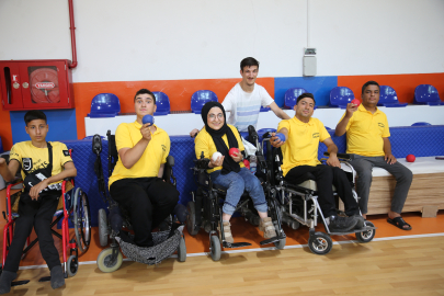 Türkiye Şampiyonu Öğretmen Sporcu Yetiştiriyor