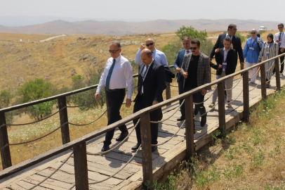 Bakan Yardımcısı Yazgı, Göbeklitepe'de
