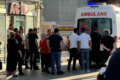 Elektrik Akımına Kapılan 2 Kişi Öldü, 3 Kişi Yaralandı