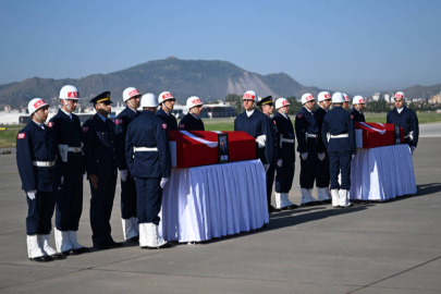 Şehit Pilotlara Tören Düzenlendi