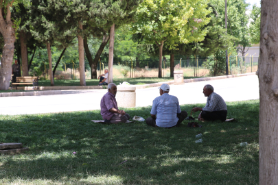 Şanlıurfa'da Bunaltıcı Sıcaklar