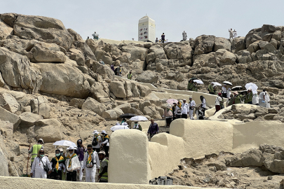 Arafat'ta Büyük Buluşma Hazırlığı