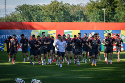 Milli Takımda, Çekya Hazırlıkları