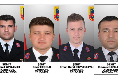 Zırhlı Araç Devrildi 4 Asker Şehit