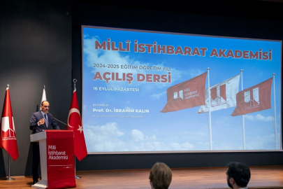 Akademi Eğitim Hayatına Başladı