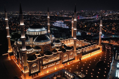 Bugün Mübarek Regaip Kandili
