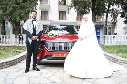 Makam Aracı Gelin Arabası Oldu