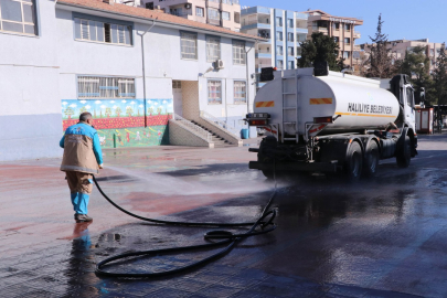 Haliliye’de Okul Temizliğine Destek
