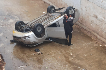 Otomobil Dere Yatağına Düştü