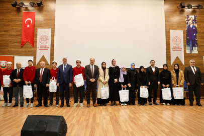 350 Hafıza Tablet Hediye Edildi