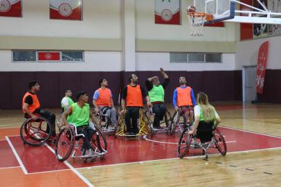 Basketbolcular İşi Sıkı Tutmak İstiyor