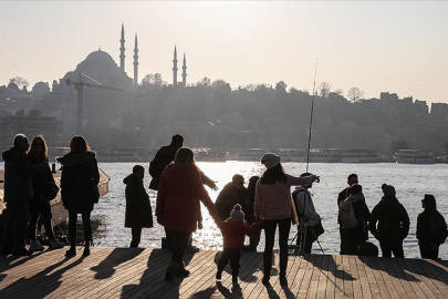 İki Hafta Bahar Havasında Geçecek