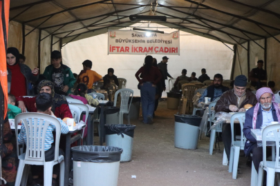 Binlerce Vatandaşa İftar Yemeği