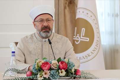 Erbaş’tan Hac Yolculuğu Açıklaması