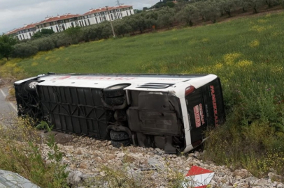 Yolcu Otobüsü Devrildi 16 Yaralı