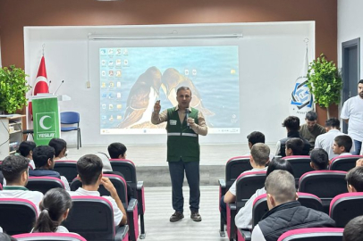 Yeşilay’dan Bağımlılık Semineri