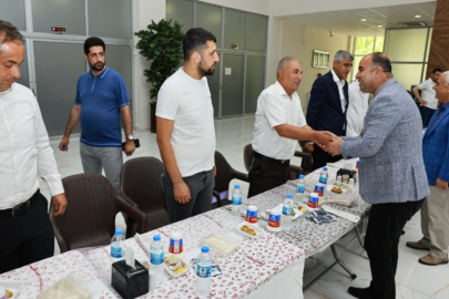 Babalar Karaköprü'de Buluştu
