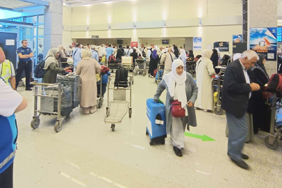 İlk Hac Kafilesi Şanlıurfa’ya Döndü