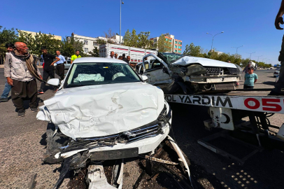 Kazada 1 Kişi Öldü, 4 Kişi Yaralandı