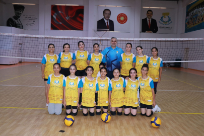 Voleybolun Yıldızlarını Keşfediyor