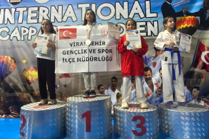 Karate Şampiyonasında 10 Madalya