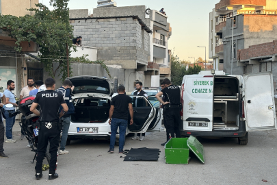 Şanlıurfa'da Otomobilde Ölü Bulundu
