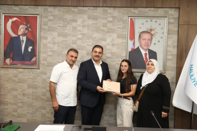 Dereceye Giren Öğrencilere Ödül