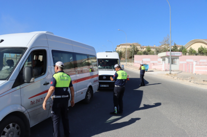 Öğrenci Servislerine Denetim Yapıldı