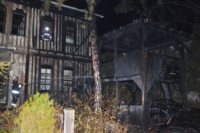 Atatürk'ün Kaldığı Konakta Yangın