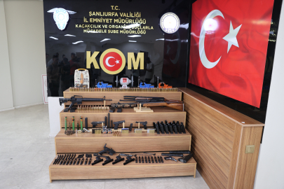 Çok Sayıda Silah Ele Geçirildi