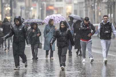 Yurtta Aralıklı Yağış Etkili Olacak