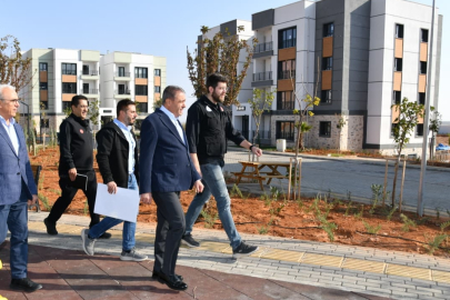 Vali, Deprem Konutlarını İnceledi