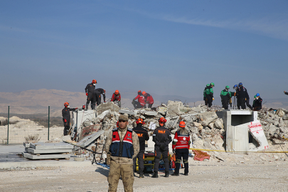 5,6 Büyüklüğünde Deprem Tatbikatı