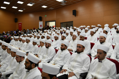 145 Din Görevlisi Mezun Oldu