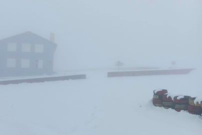 Karacadağ'a Mevsimin İlk Karı