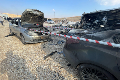 Yangında 4 Araçta Hasar Oluştu