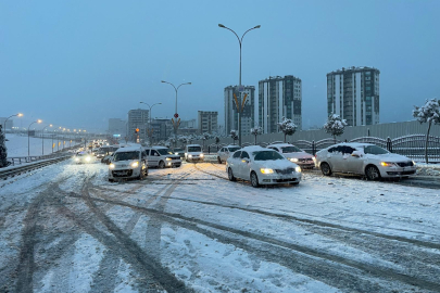 Şanlıurfa’da Beklenen Kar Yağdı