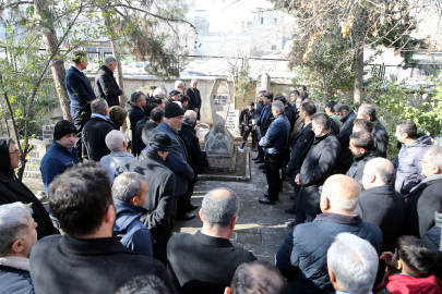 Şanlıurfa'da Kabri Başında Anıldı