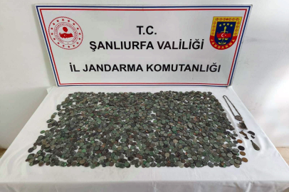 Binlerce Tarihi Sikke Ele Geçirildi