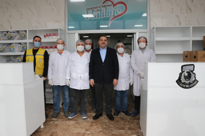 830 Bin Glutensiz Ekmek Dağıtılıyor