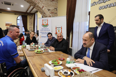 Engelli Bireylerle İftar Yemeği