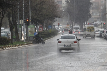 Şanlıurfa'da Sağanak Etkili Oldu