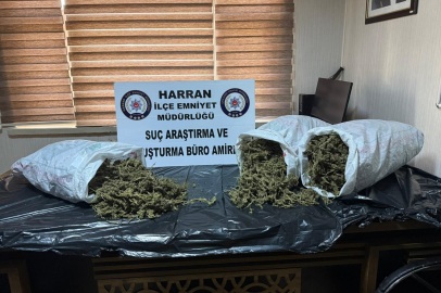 8 Kilo 240 Gram Esrar Yakalandı