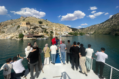 Halfeti Ziyaretçilerini Ağırlıyor